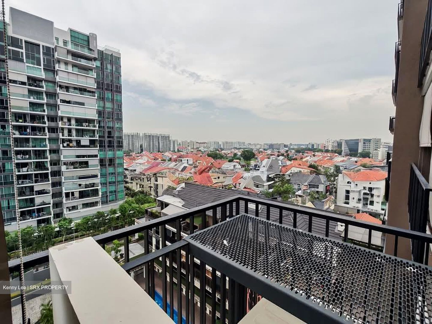 Sant Ritz (D13), Condominium #548437961